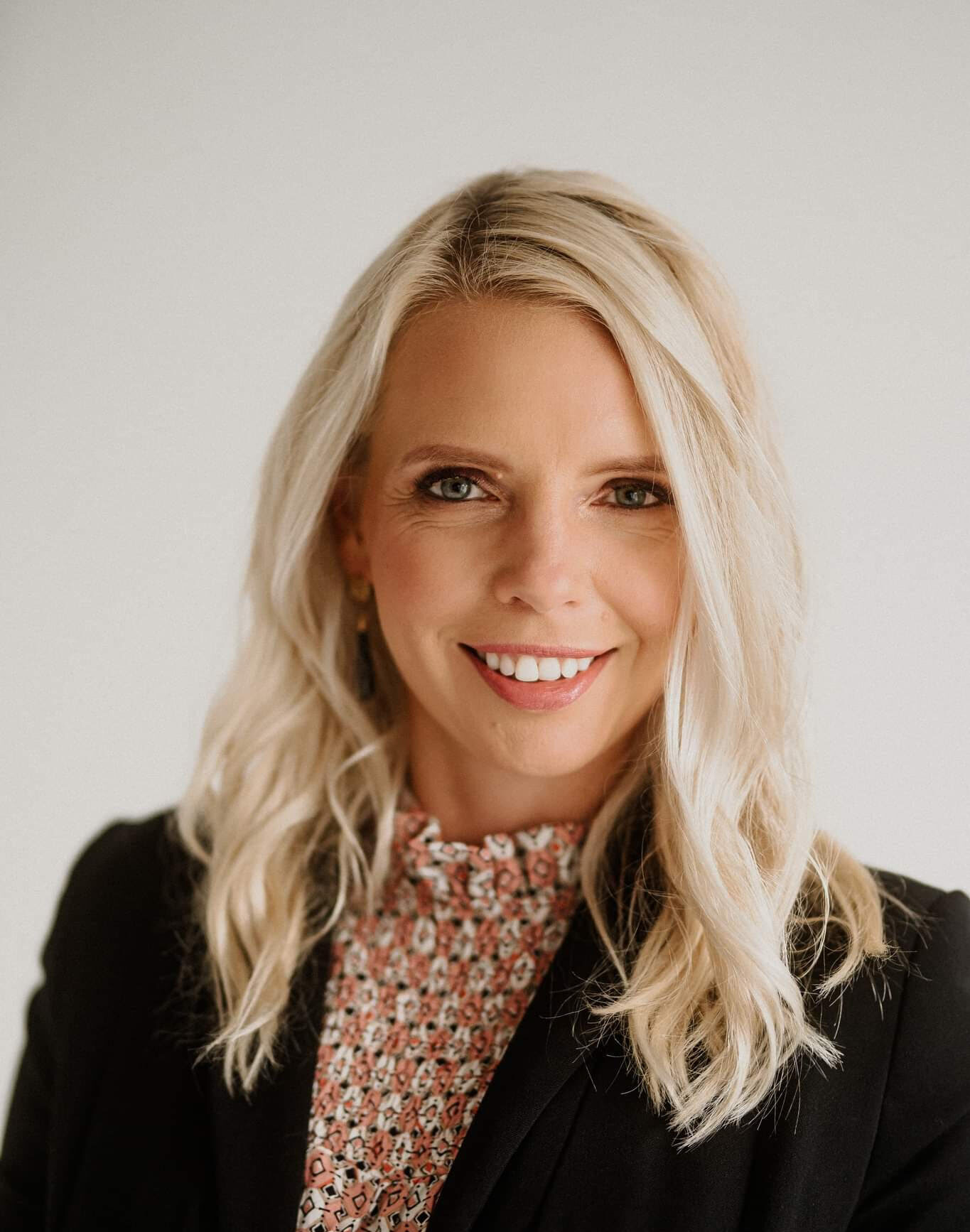 Merite Liidemaa-Pärn, Scanfili personalijuht   1959. aastal ilmus Ameerika psühholoogi ja juhtimisteadlase Frederick Herzbergi raamat „The Motivation to Work“, 